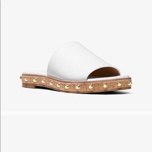 Michael Kors Ellen leather slide. Size 9.5